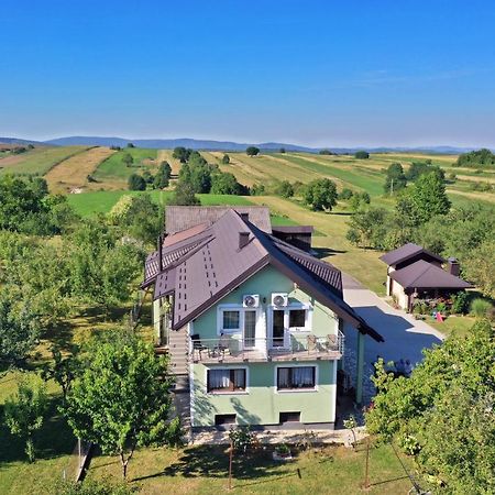 Guest House Jagoda Rakovica Exterior photo